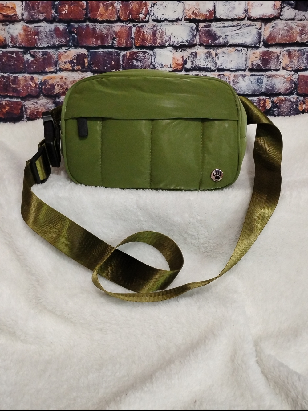 Bearpaw Shiny Olive Green Puffer Quilted Crossbody Sling Waist Belt Bag